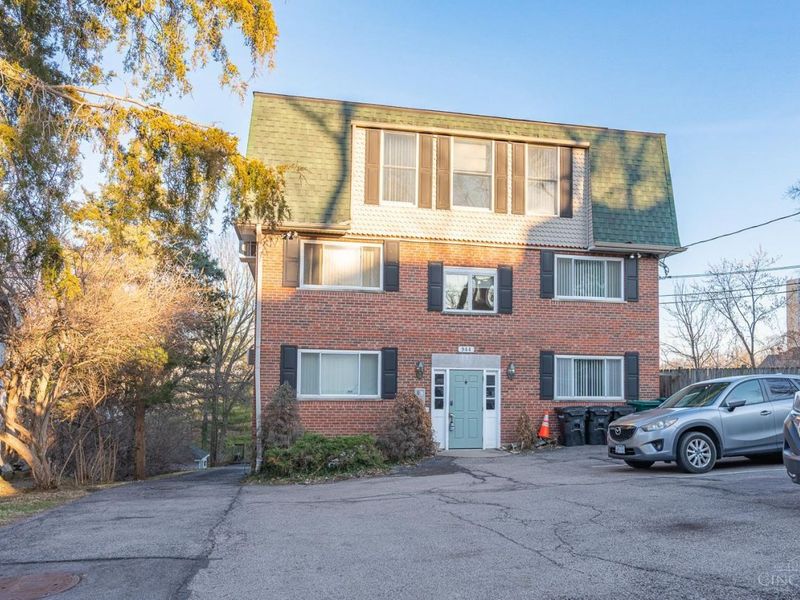 944 Summit Avenue, Cincinnati, OH 45204 Photo 1