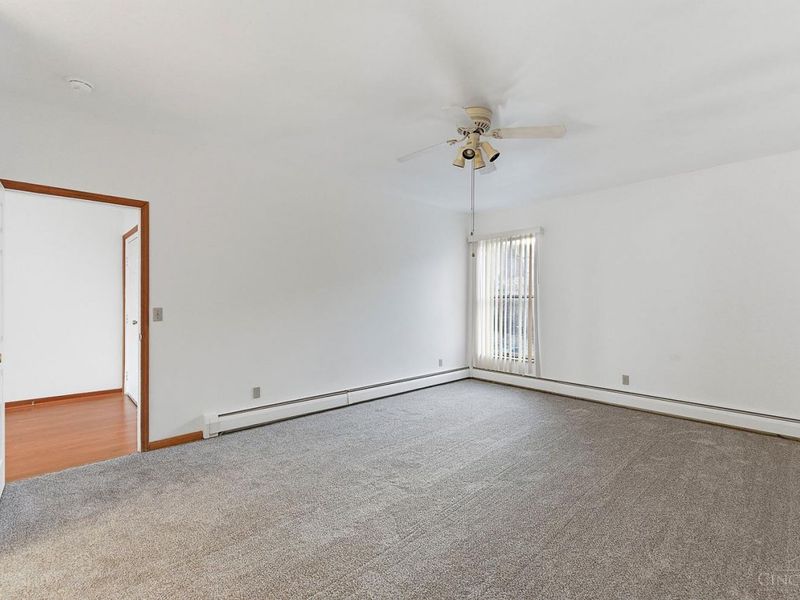 944 Summit Avenue, Cincinnati, OH 45204 Photo 9