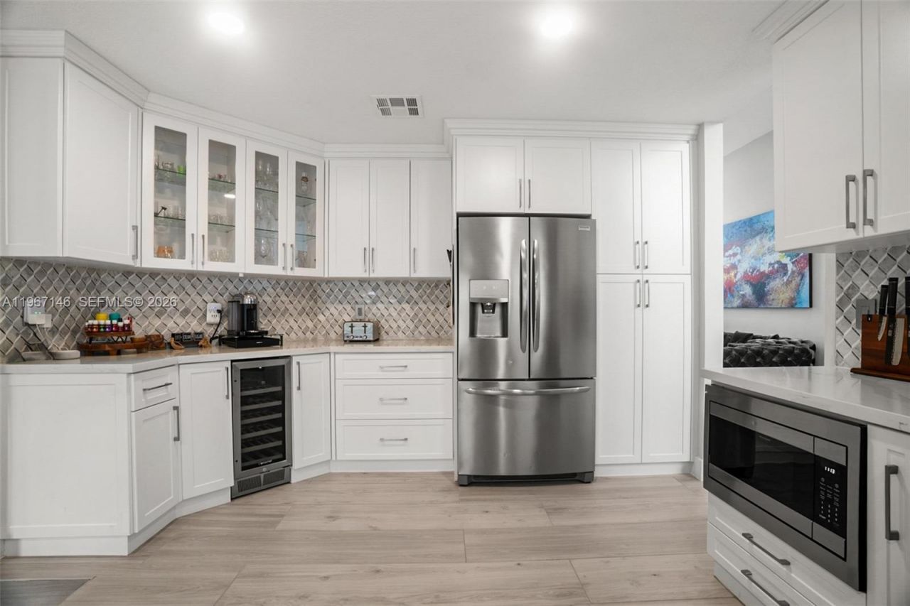 1034 NW 184th Way , Pembroke Pines, FL 33029 Photo