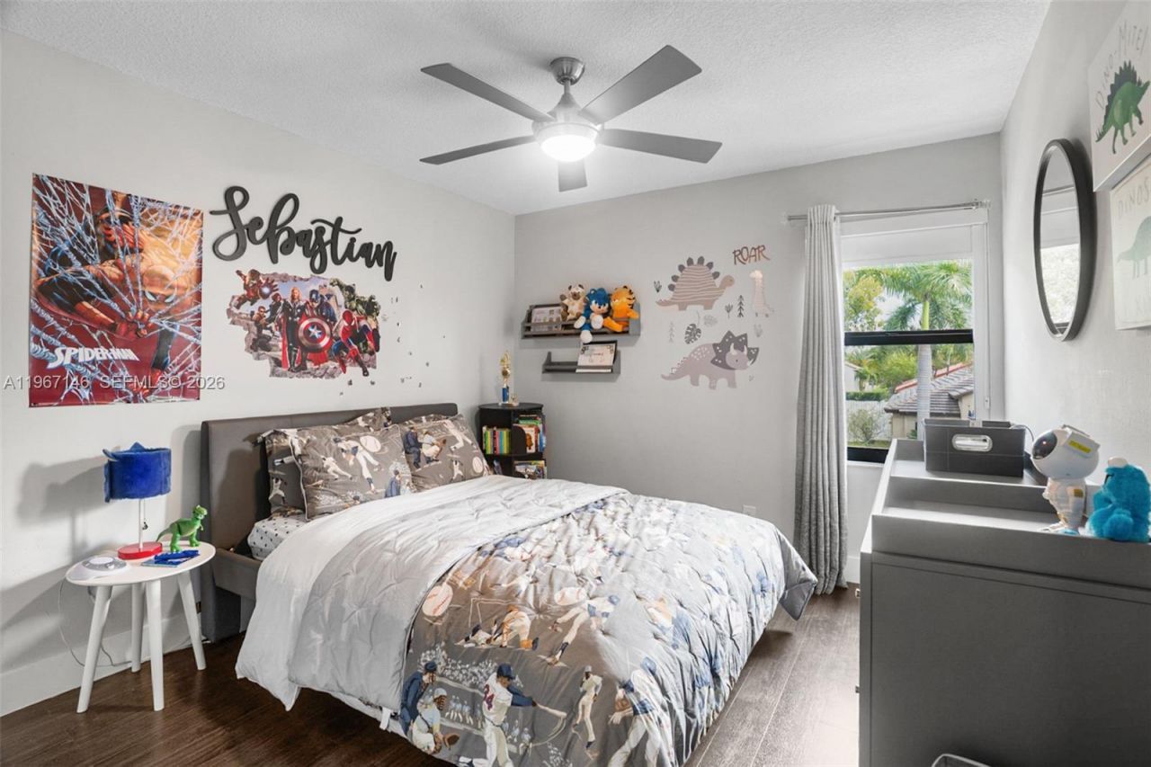 1034 NW 184th Way , Pembroke Pines, FL 33029 Photo