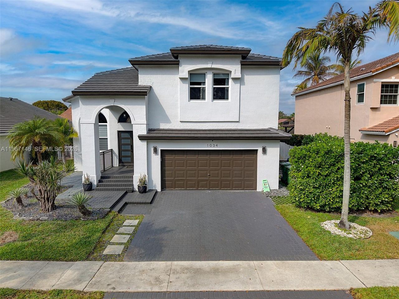 1034 NW 184th Way , Pembroke Pines, FL 33029 Photo