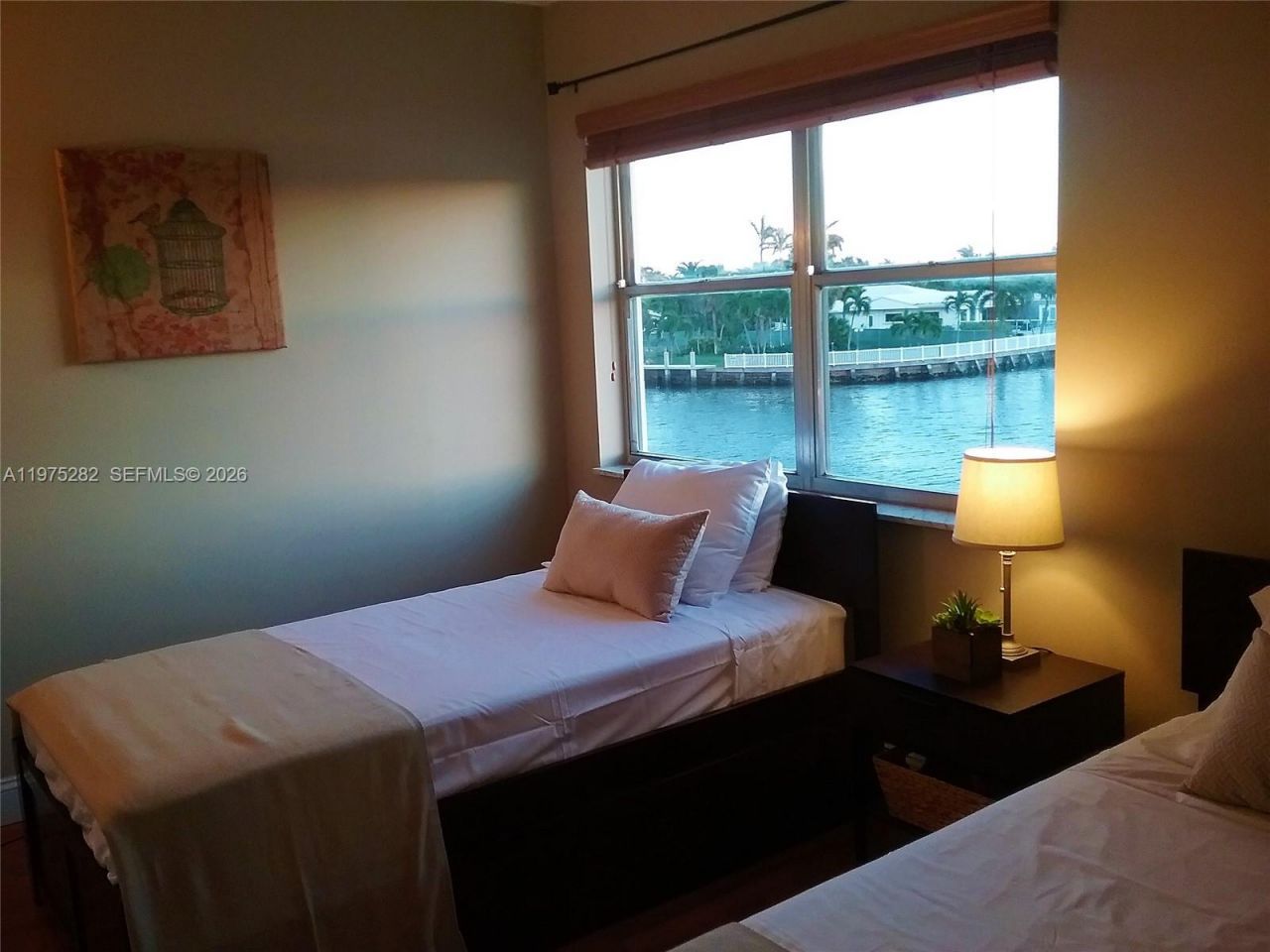 401 Golden Isles Dr , Unit 208, Hallandale Beach, FL 33009 Photo