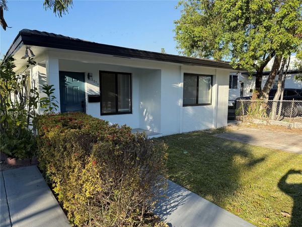 3275 SW 27th St, Unit 3275, Miami, FL 33133