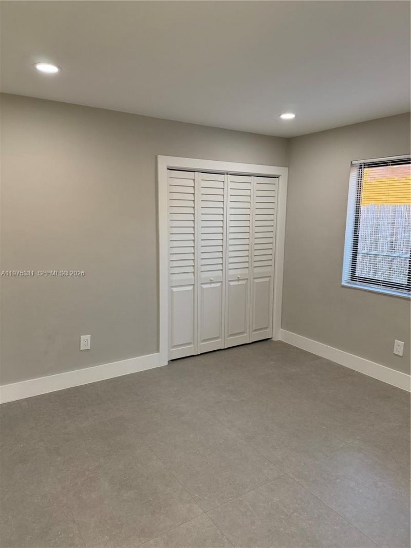 3275 SW 27th St, Unit 3275, Miami, FL 33133 Photo