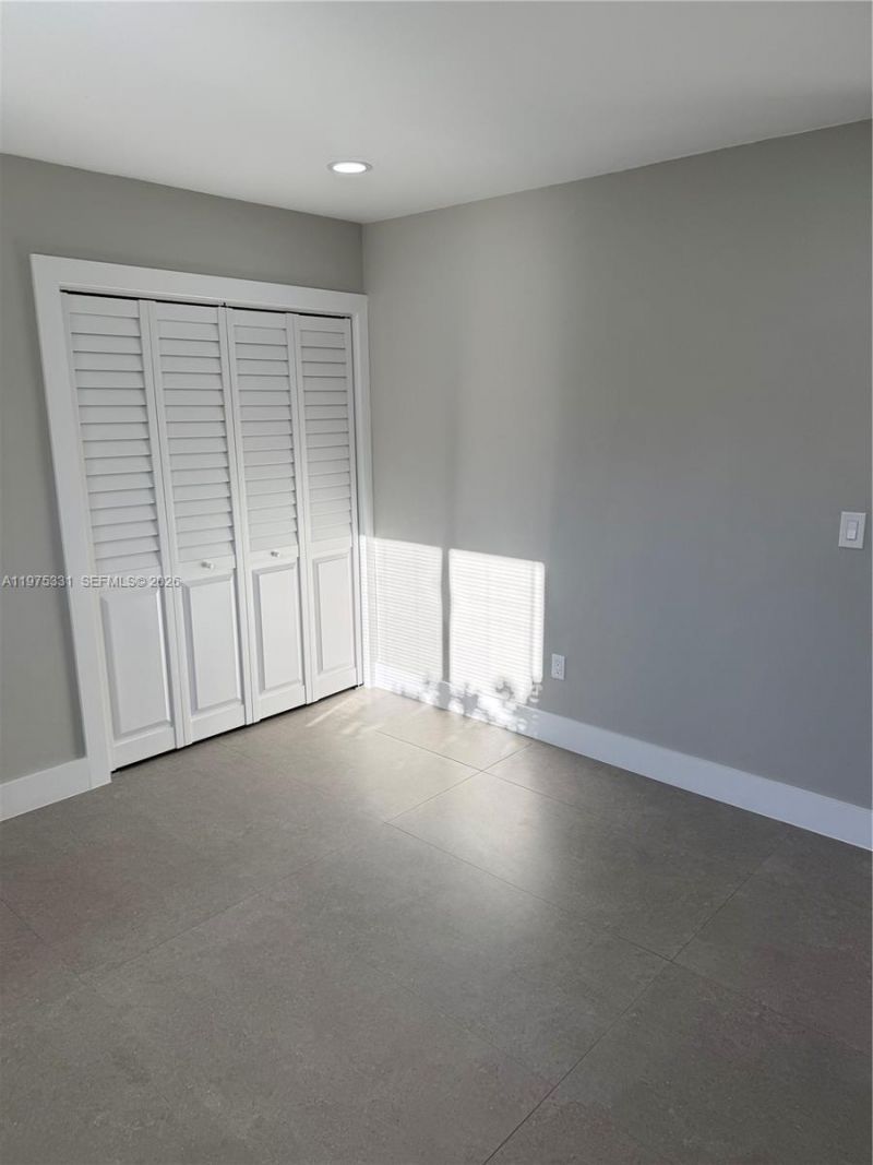 3275 SW 27th St, Unit 3275, Miami, FL 33133 Photo