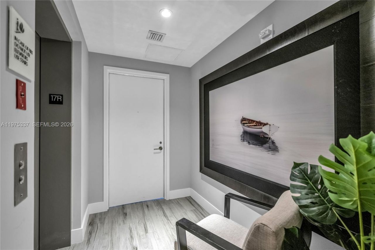 460 NE 28th St , Unit 1708, Miami, FL 33137 Photo