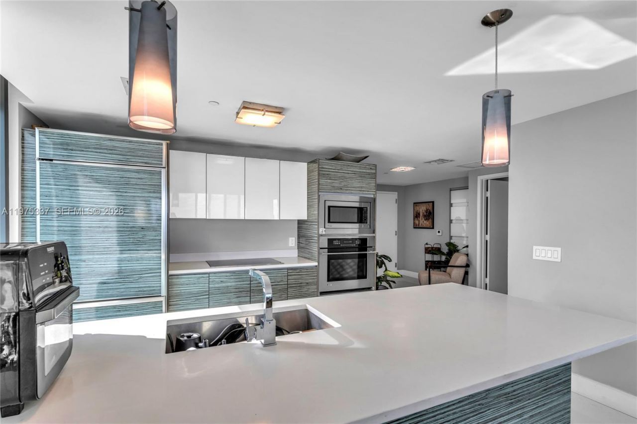 460 NE 28th St , Unit 1708, Miami, FL 33137 Photo