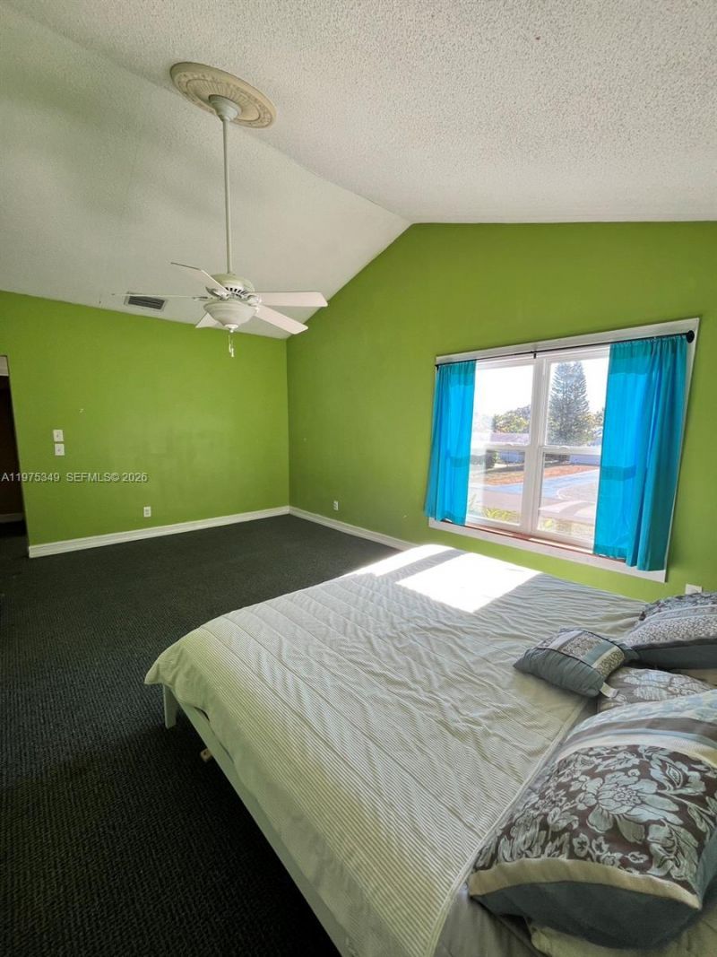 8075 SE Palm St , Unit 1, Hobe Sound, FL 33455 Photo