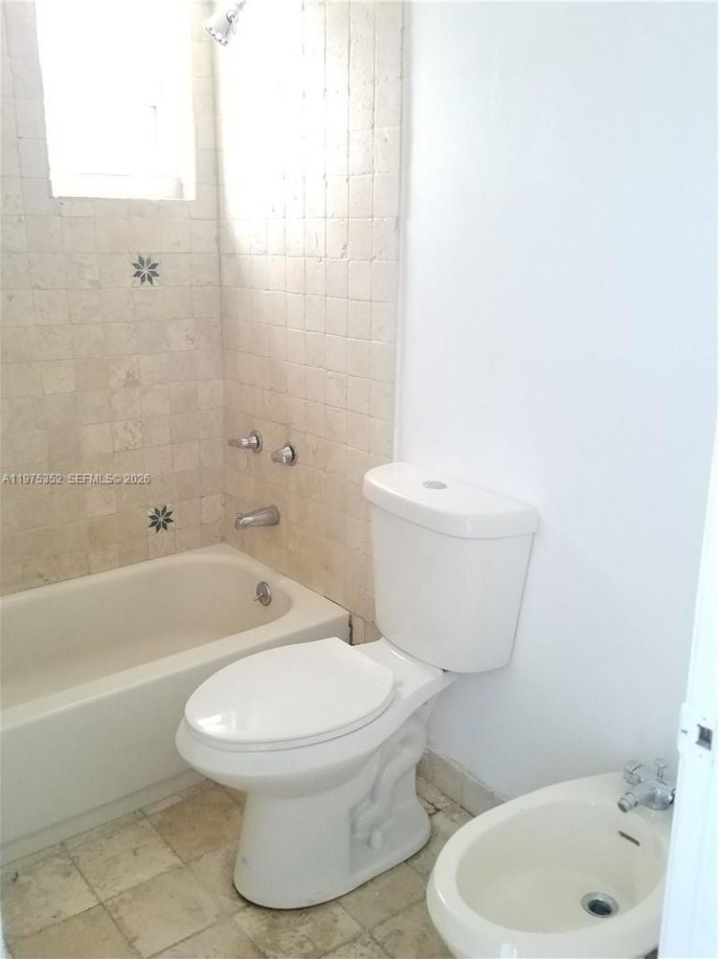 Please Call For Address, Unit 406, Miami Beach, FL 33140 Photo