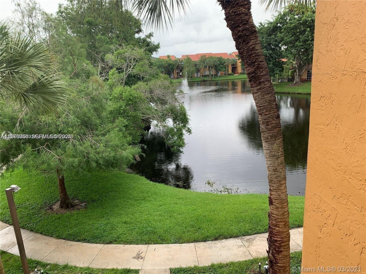 10781 Cleary Blvd, Unit 308, Plantation, FL 33324 Photo