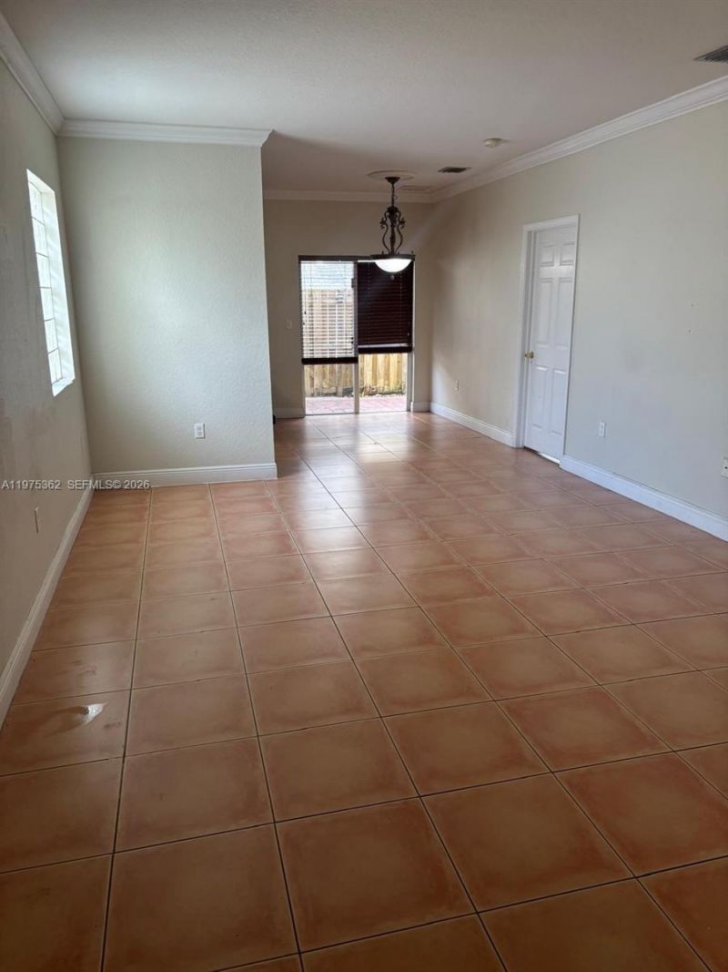 371 NE 26th Ter , Unit 101, Homestead, FL 33033 Photo