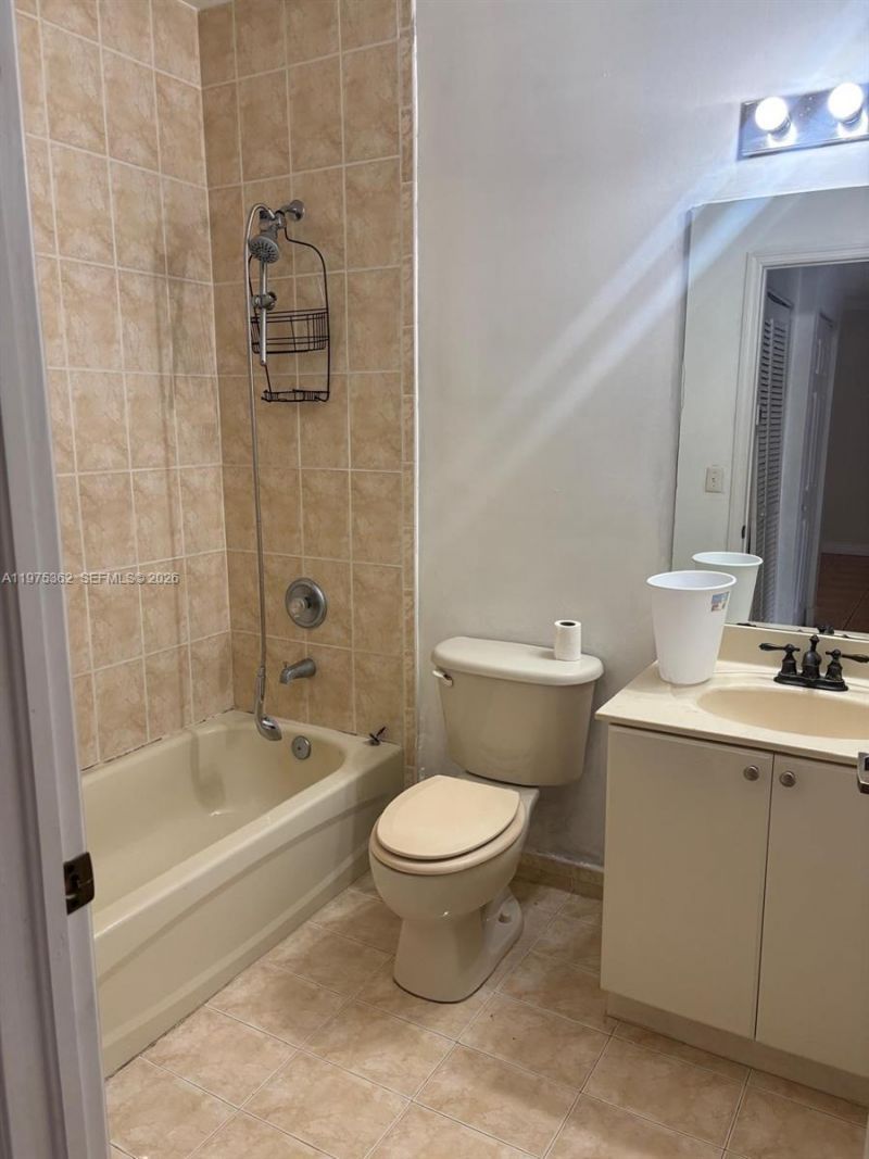 371 NE 26th Ter , Unit 101, Homestead, FL 33033 Photo