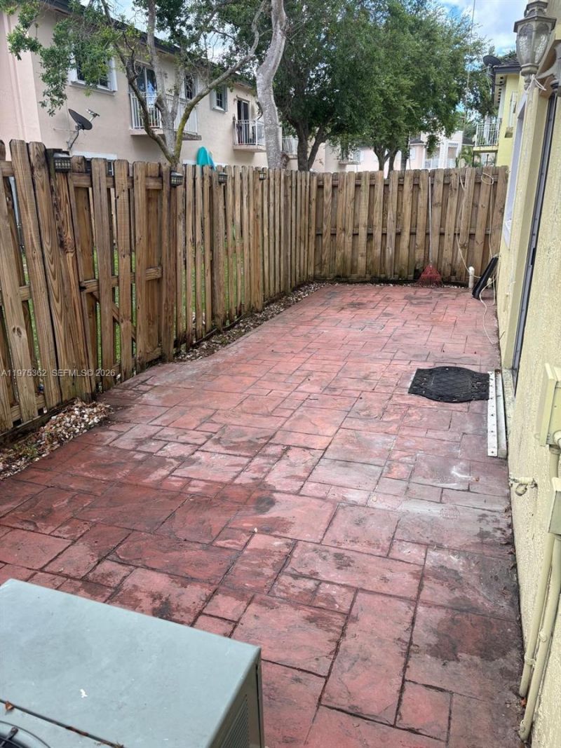 371 NE 26th Ter , Unit 101, Homestead, FL 33033 Photo