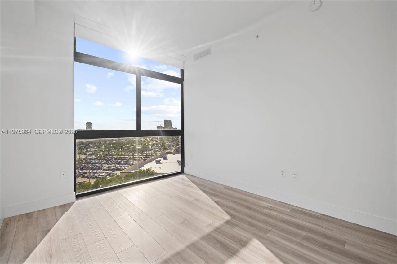 101 Diplomat Pkwy, Unit 1211, Hallandale Beach, FL 33009 Photo