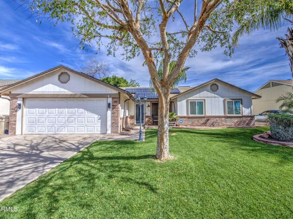 18413 N 55th Lane Lane, Glendale, AZ 85308