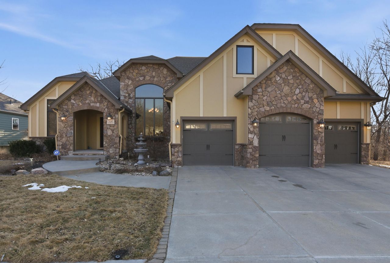 110 N Millard Street, Council Bluffs, IA 51503 Main Photo