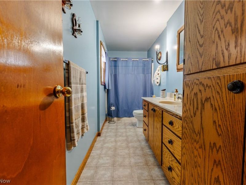 16352 Nauvoo Road , Middlefield, OH 44062 Photo 12