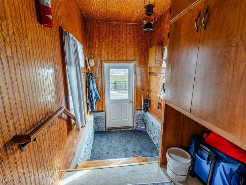 16352 Nauvoo Road , Middlefield, OH 44062 Photo 16