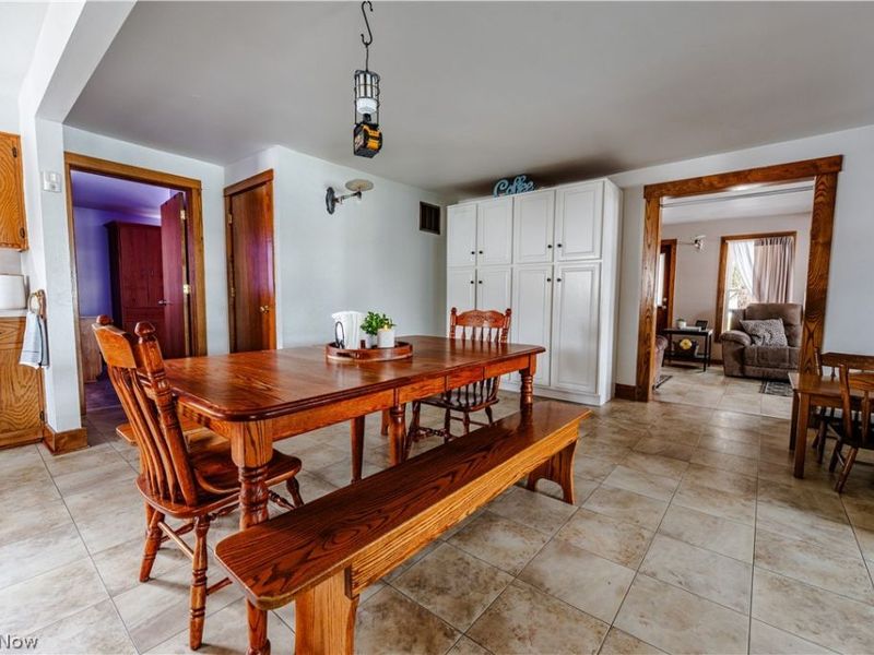 16352 and 16350 Nauvoo Rd , Middlefield, OH 44062 Photo 11