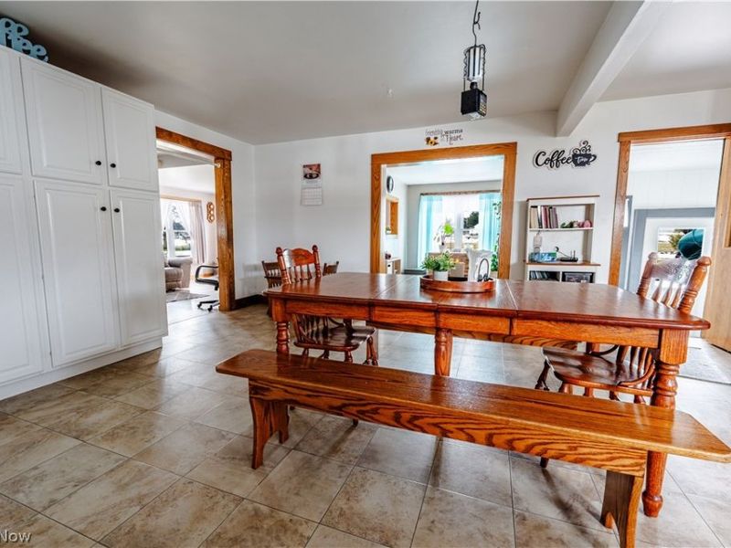 16352 and 16350 Nauvoo Rd , Middlefield, OH 44062 Photo 12