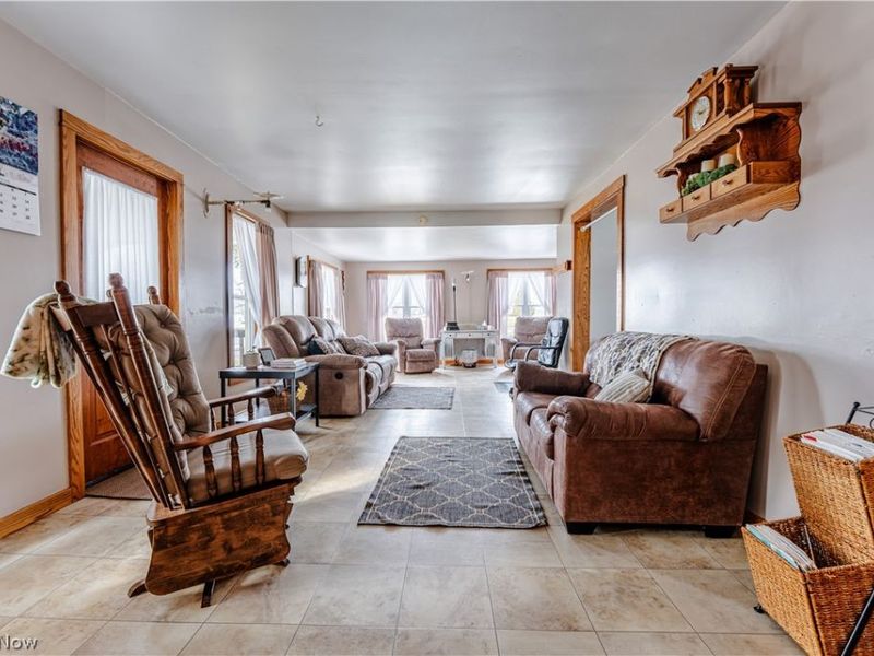 16352 and 16350 Nauvoo Rd , Middlefield, OH 44062 Photo 19