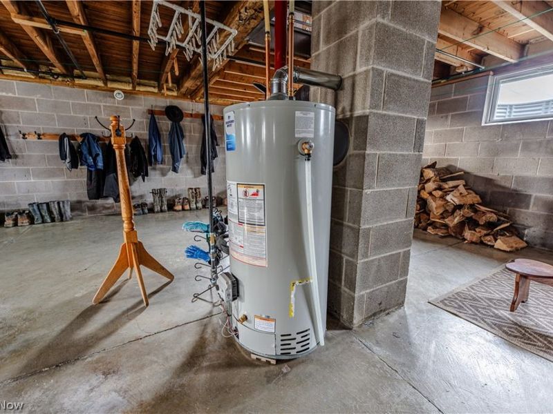 16352 and 16350 Nauvoo Rd , Middlefield, OH 44062 Photo 43