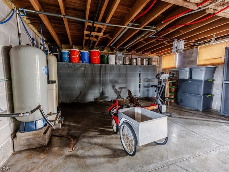 16352 and 16350 Nauvoo Rd , Middlefield, OH 44062 Photo 44