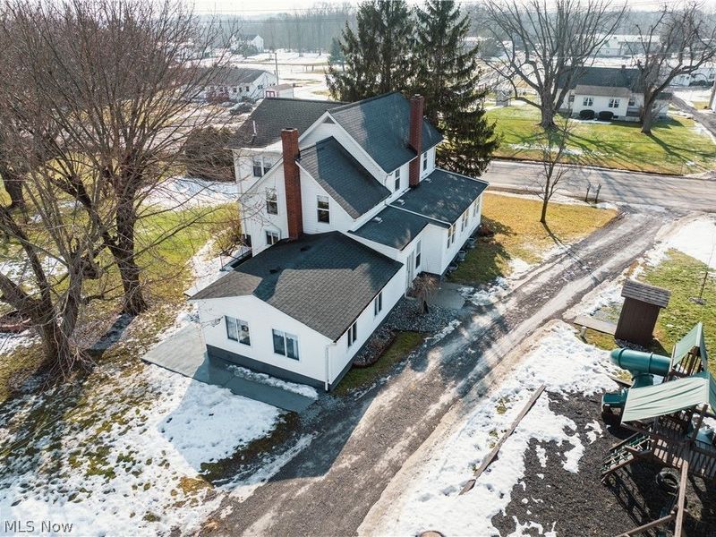 16352 and 16350 Nauvoo Rd , Middlefield, OH 44062 Photo 8