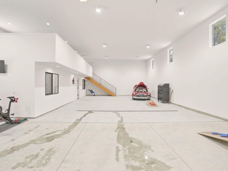 Property Image 80