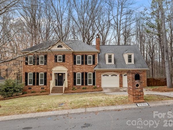 7620 Covey Chase Drive, Charlotte, NC 28210