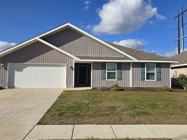 20771 Mercury Drive, Robertsdale, AL 36567