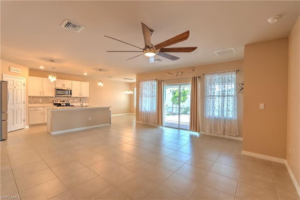 2501 NW 20th Pl, Cape Coral, FL 33993 Photo