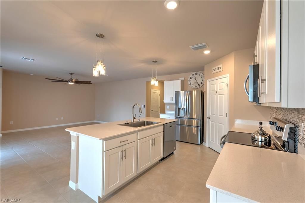 2501 NW 20th Pl, Cape Coral, FL 33993 Photo