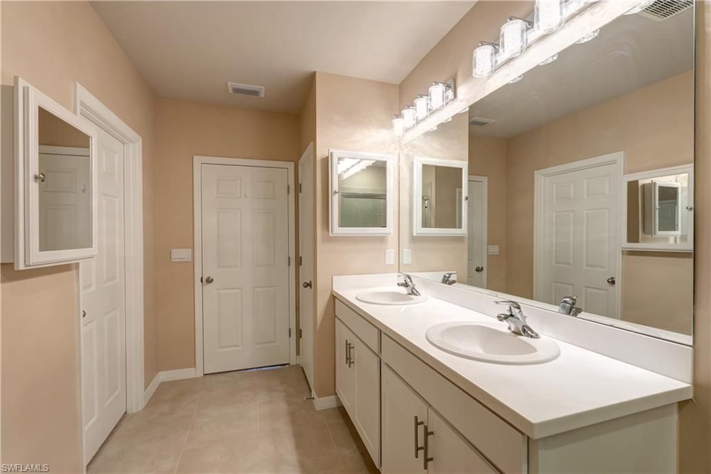 2501 NW 20th Pl, Cape Coral, FL 33993 Photo