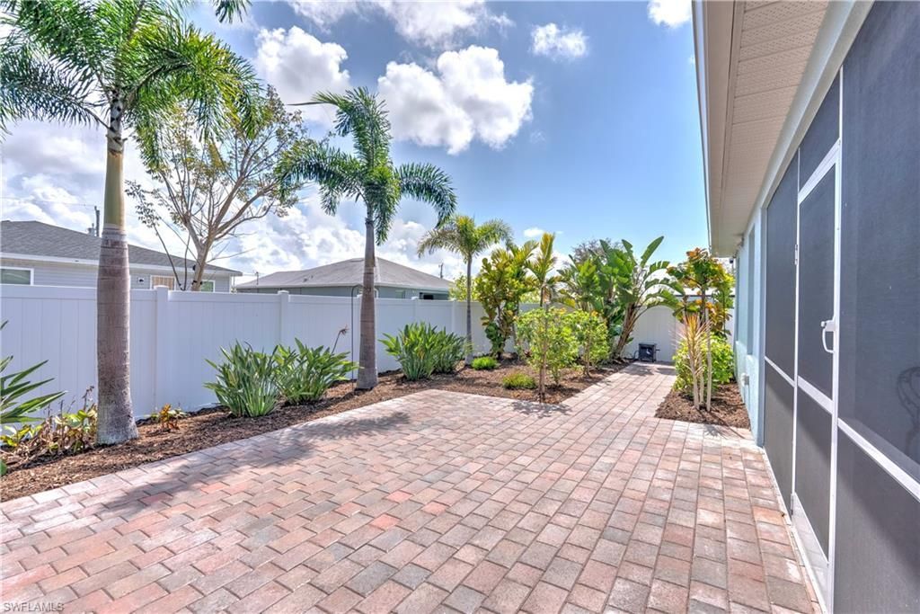 2501 NW 20th Pl, Cape Coral, FL 33993 Photo