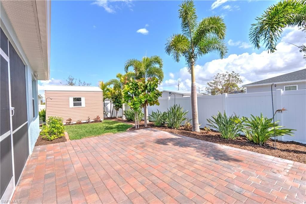 2501 NW 20th Pl , Cape Coral, FL 33993 Photo