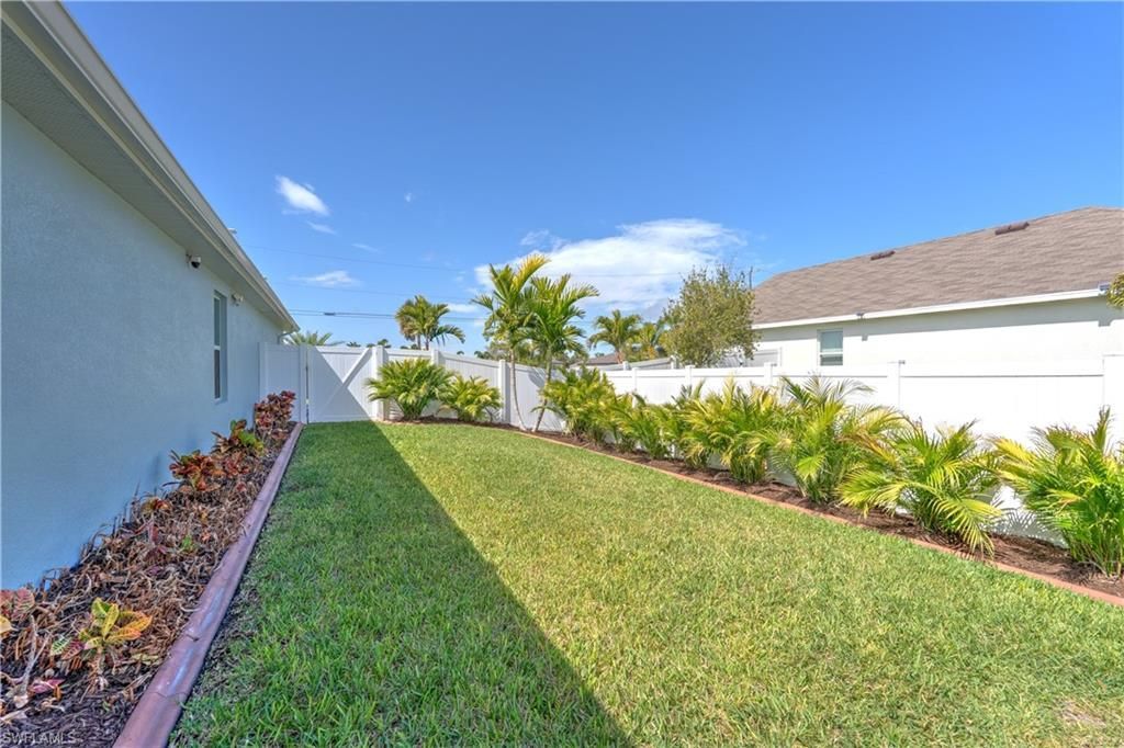 2501 NW 20th Pl, Cape Coral, FL 33993 Photo