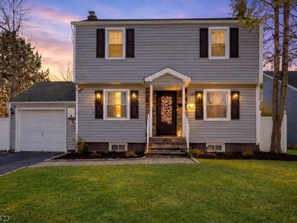 756 W Inman Ave, Rahway, NJ 07065