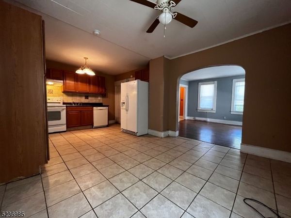 68 Clove Ave, Sussex, NJ 07461