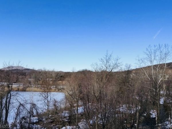 9411 Warrens Way, Wanaque, NJ 07465