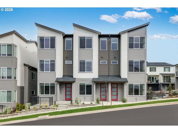 18630 SW SOLITUDE ST, Beaverton, OR 97007