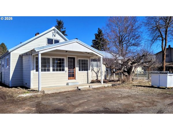 292 BISHER ST, Halfway, OR 97834