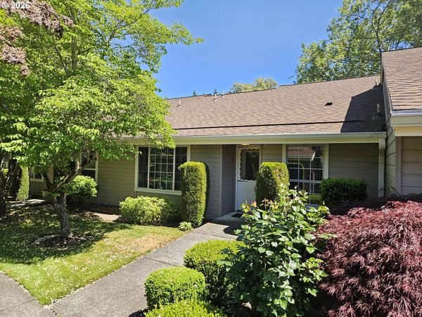 13775 SW Scholls Ferry SW RD, Unit 11, Beaverton, OR 97008