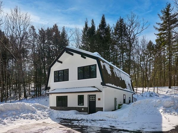 28 Cook Rd, Southampton, MA 01073