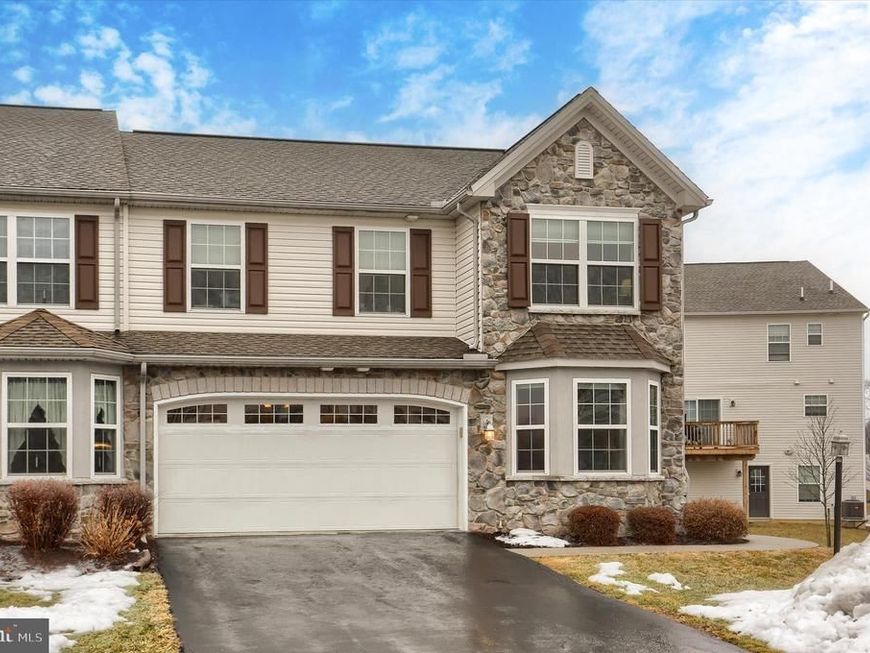 2301 Mandarin Court, Harrisburg, PA 17110 Main Photo