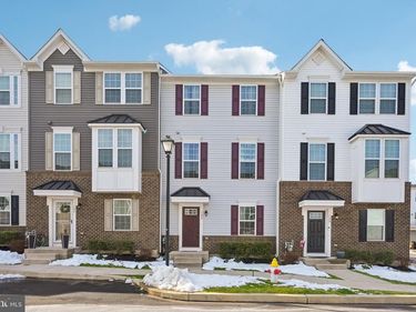 102 ALMOND DRIVE , LANSDALE, PA 19446