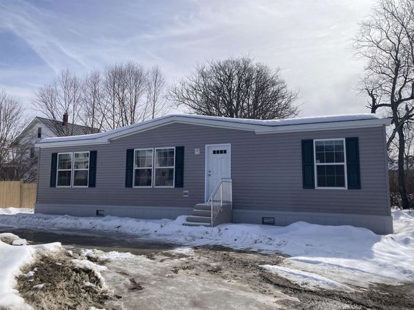 40 School Street, Canaan, NH 03741