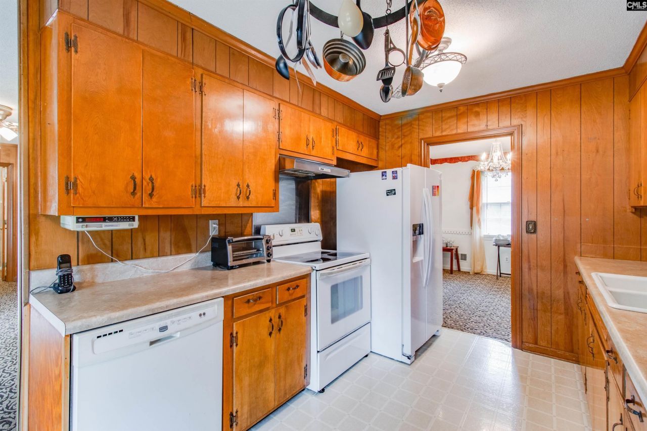 1909 Dominion Drive Photo 11