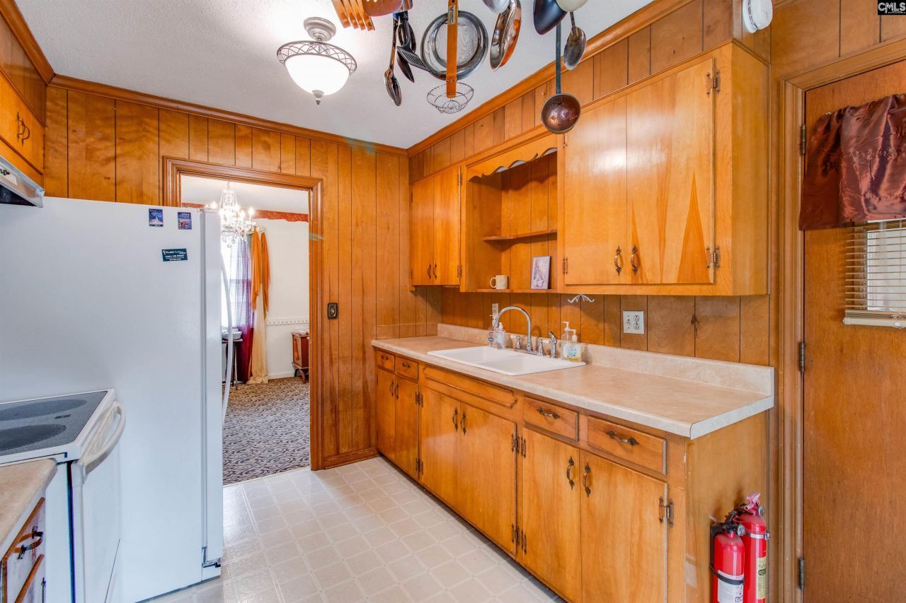 1909 Dominion Drive Photo 14