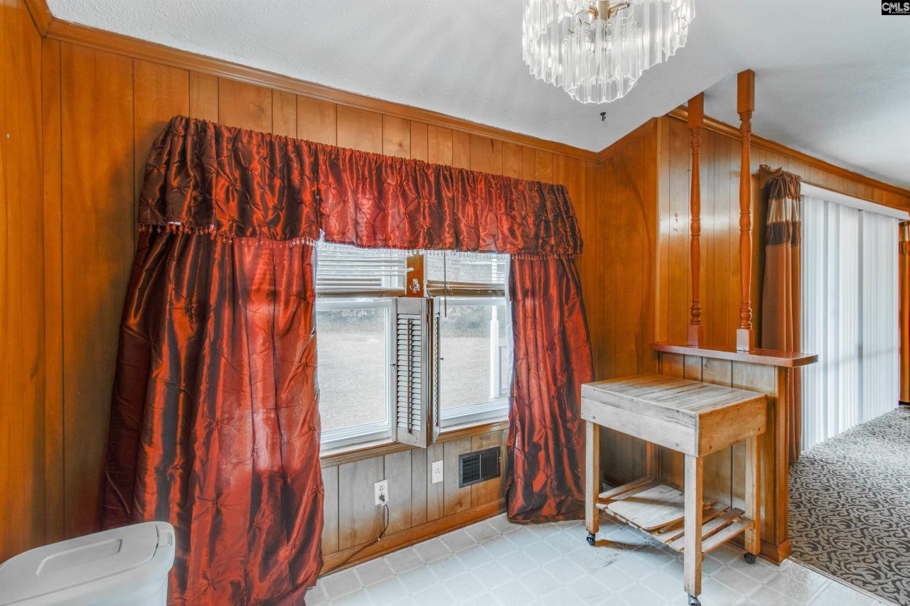 1909 Dominion Drive Photo 15